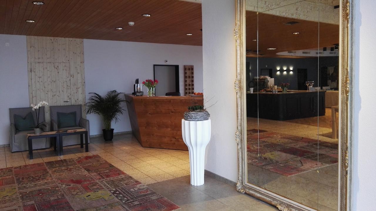 Hotel Miraval Cumbels Exterior photo